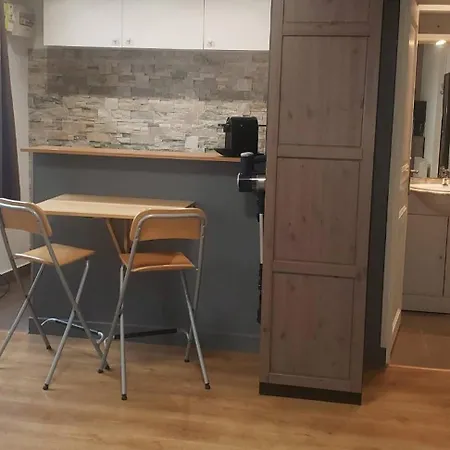 شقة Joli Studio En Dernier Etage *