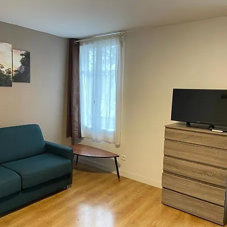 Joli Studio En Dernier Etage شقة بولونِ بييانكور
